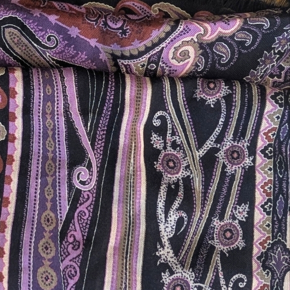 ETRO Milano Silk & Wool Purple Pink Black Paisley Print Large Scarf 67x26 - Picture 13 of 13